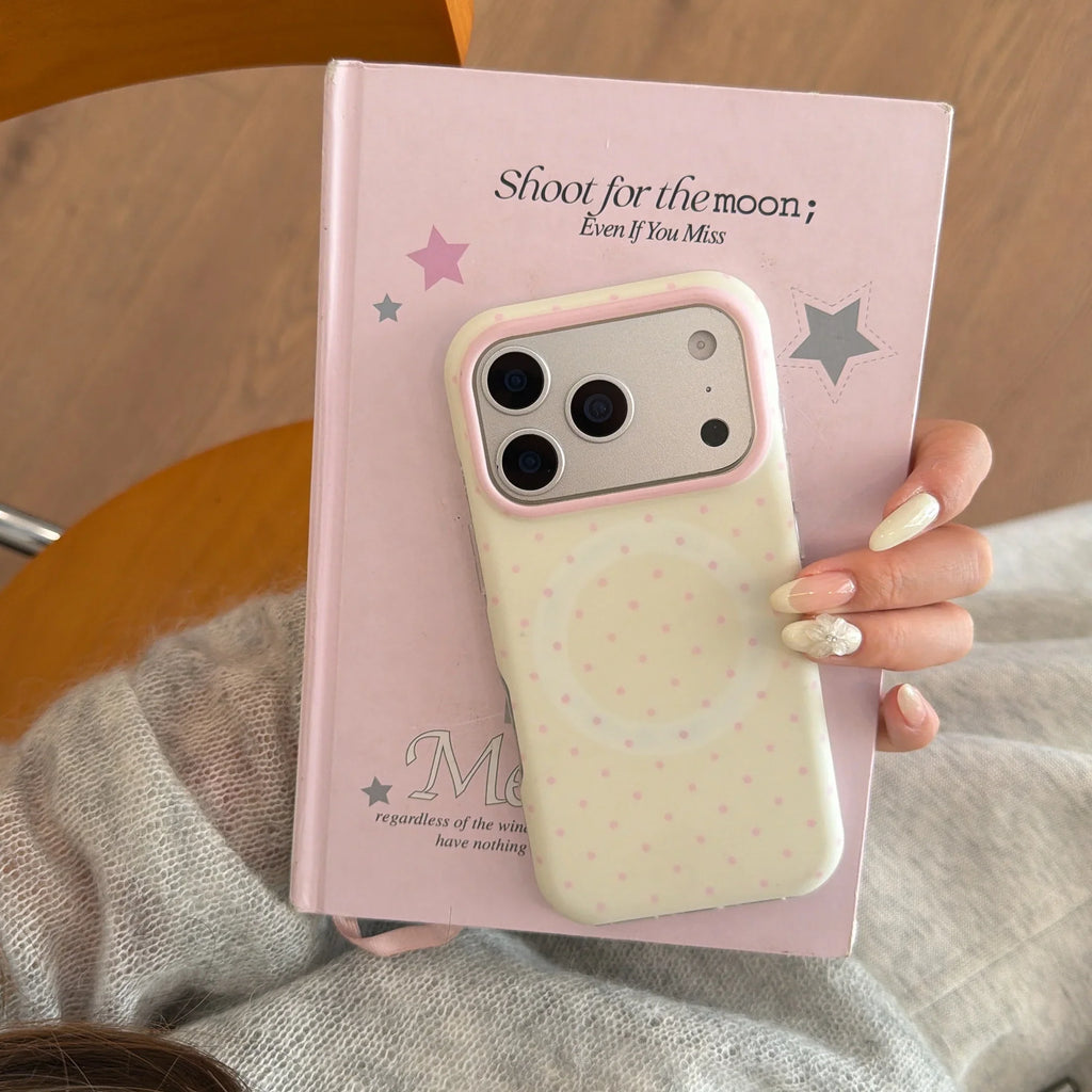 Cute Dots MagSafe iPhone Case