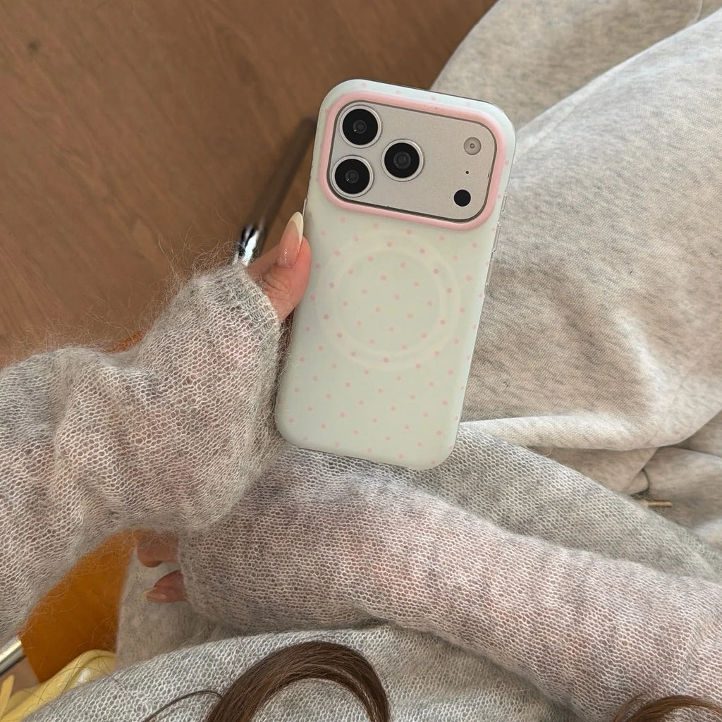 Cute Dots MagSafe iPhone Case