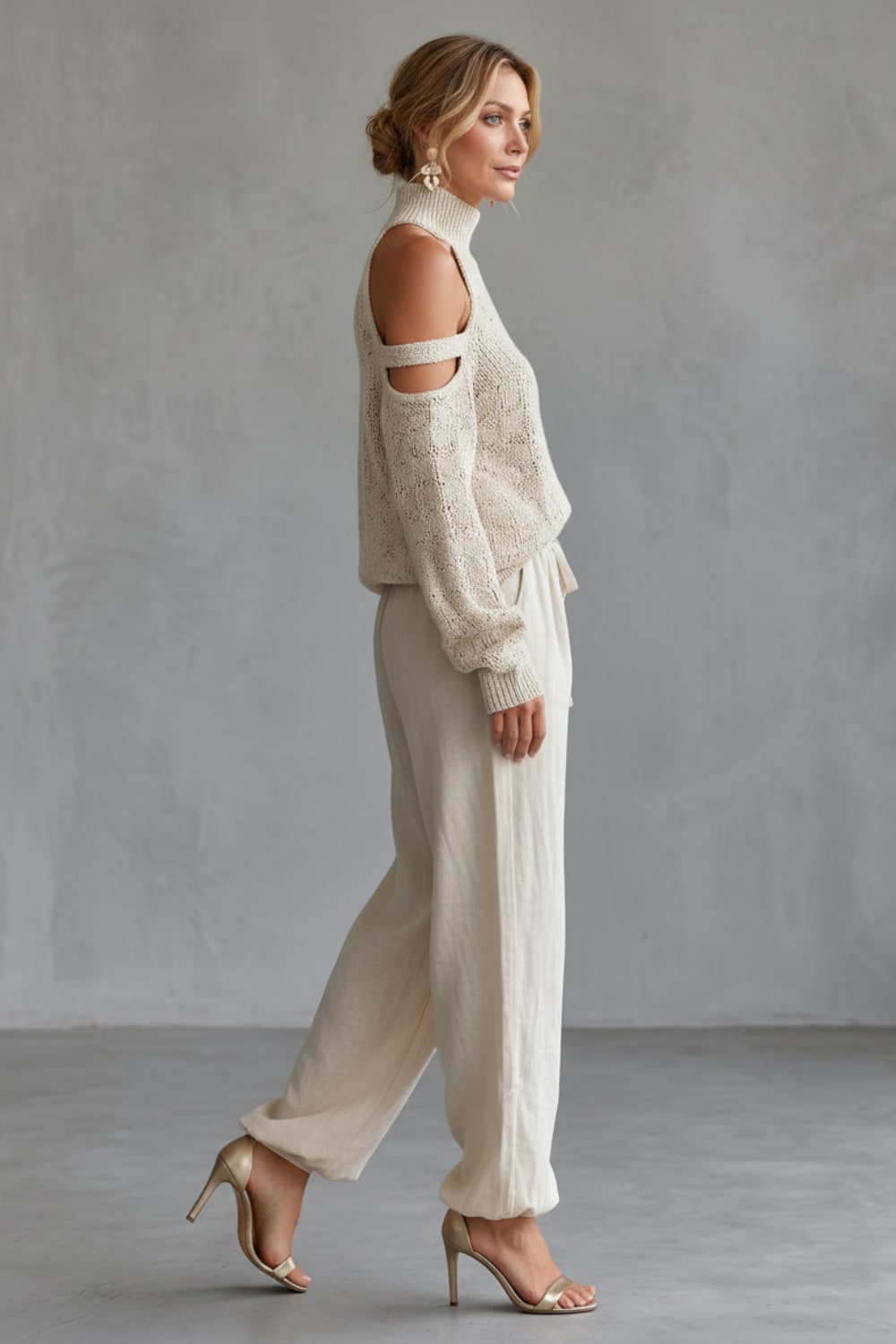 Irati Cold Shoulder Knit Trouser Set_3