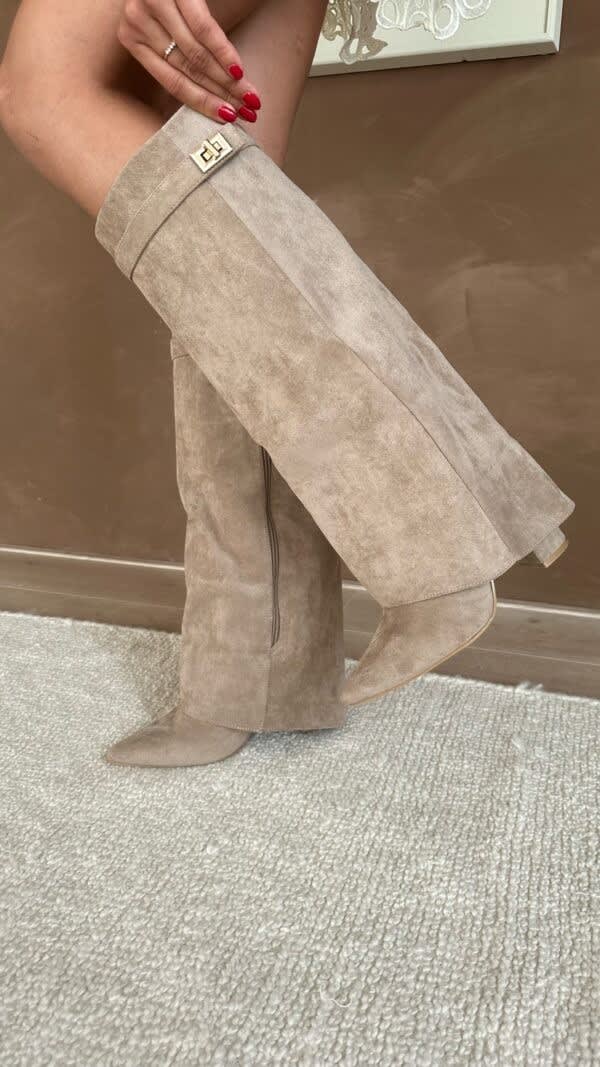 Loes Pointed Toe Knee High Boots_3