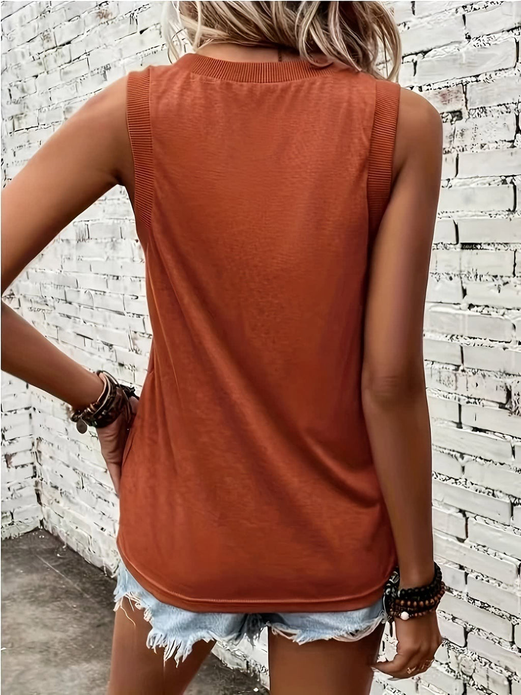 Daniela Ribbed V Neck Tank Top_6