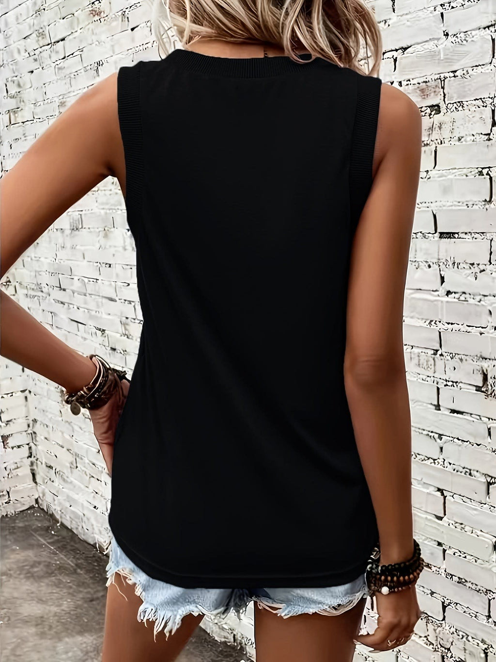 Daniela Ribbed V Neck Tank Top_7