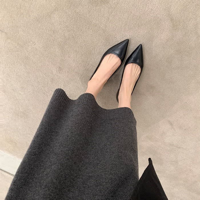 Zeina Low Heel Leather Pumps_5