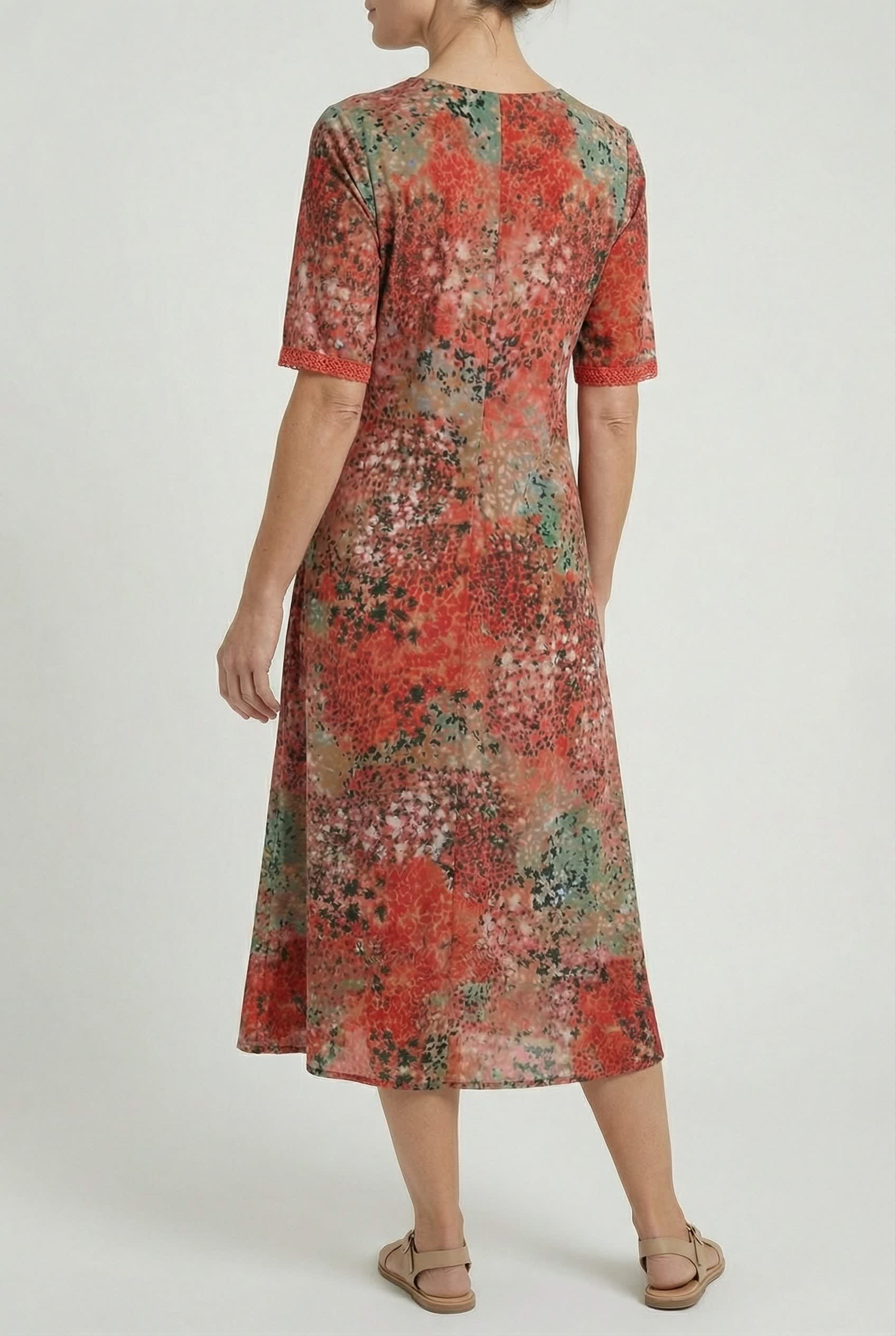 Ottilie Floral Tiered Midi Dress_4