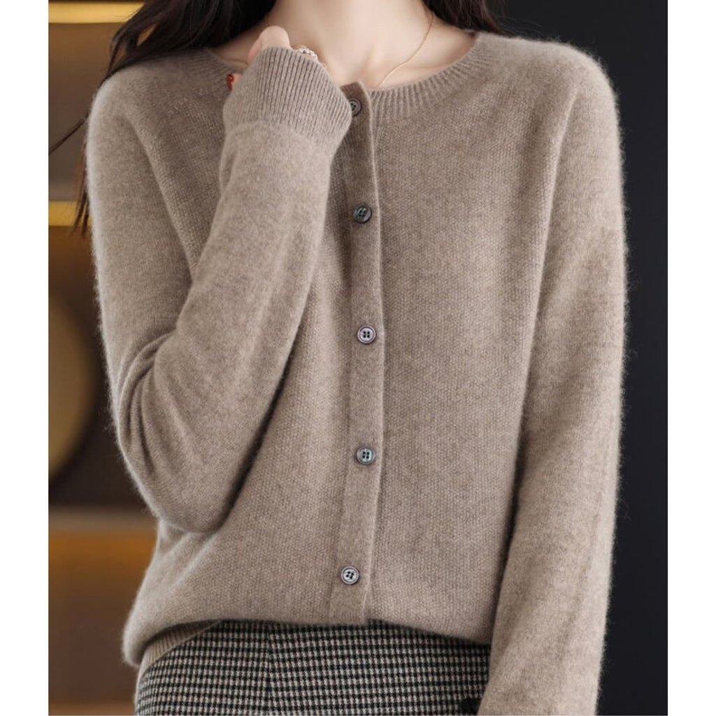 Embla Merino Wool Button Front Cardigan_10