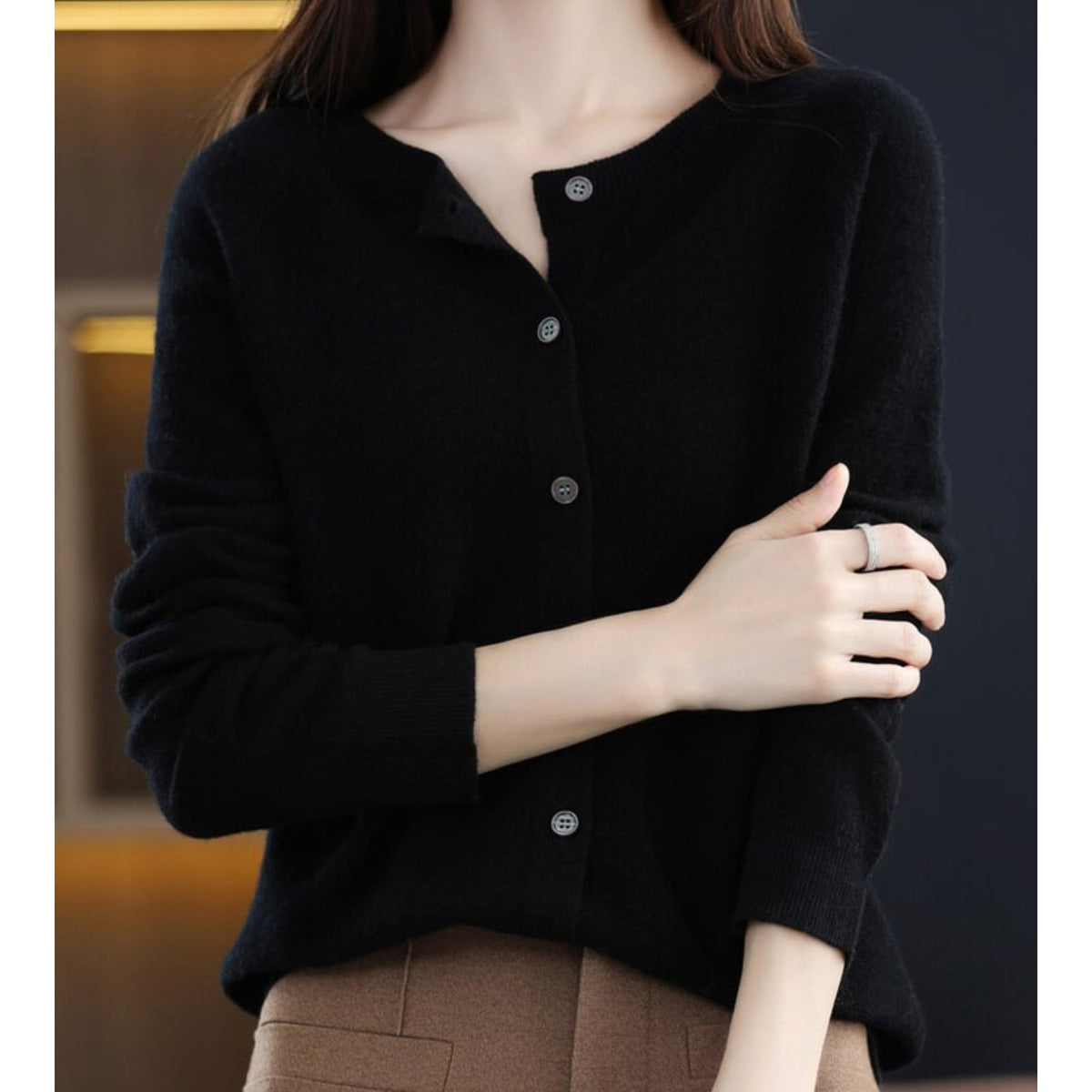 Embla Merino Wool Button Front Cardigan_6