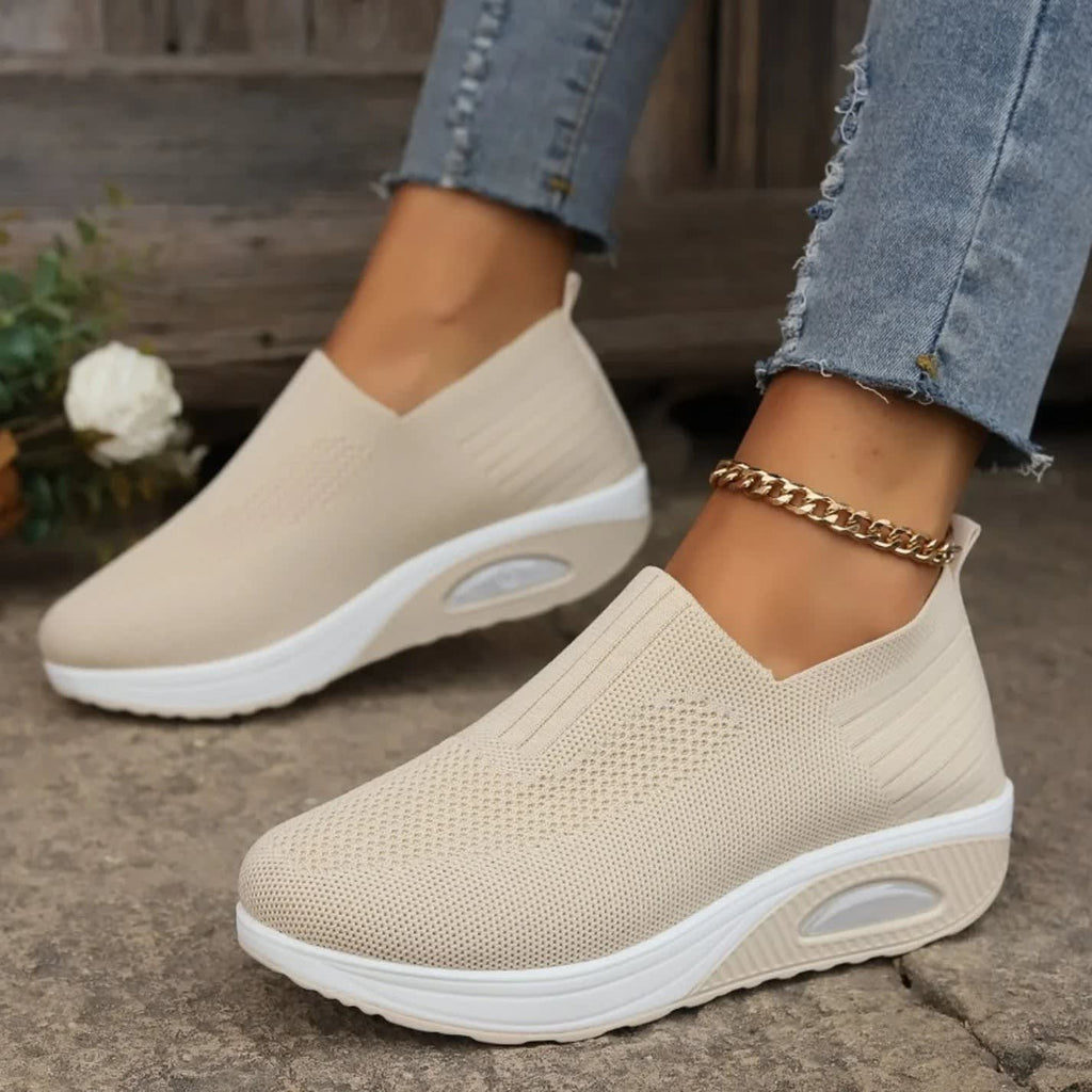 Ronja Cushioned Slip On Sneakers_5