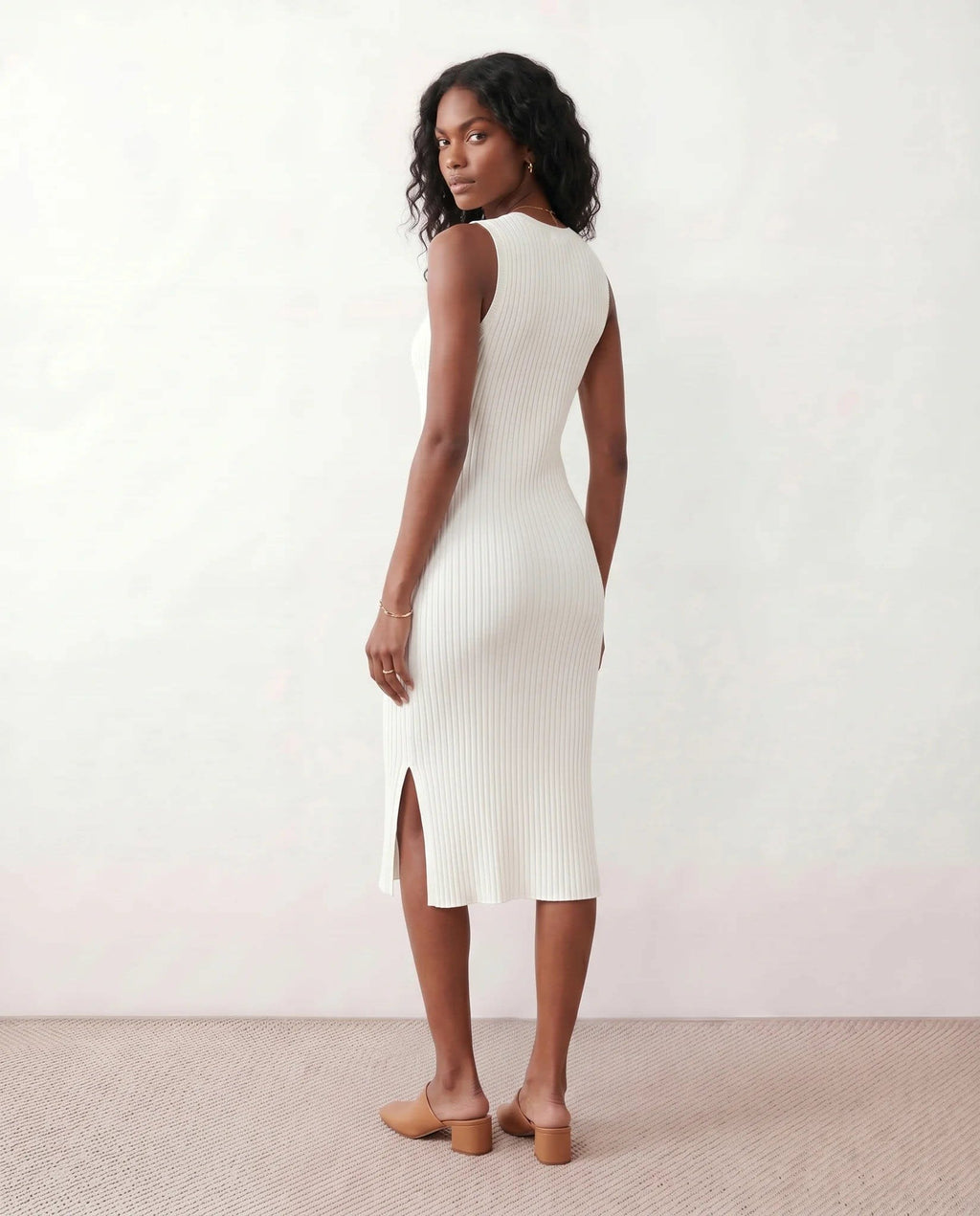 Serena Sleeveless Ribbed Midi Dress_3