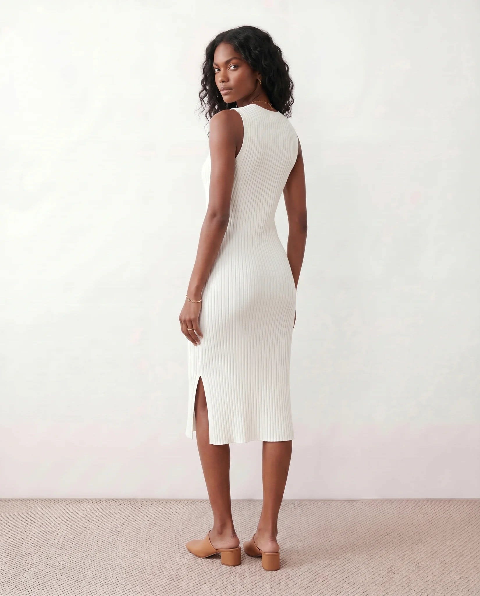 Serena Sleeveless Ribbed Midi Dress_3