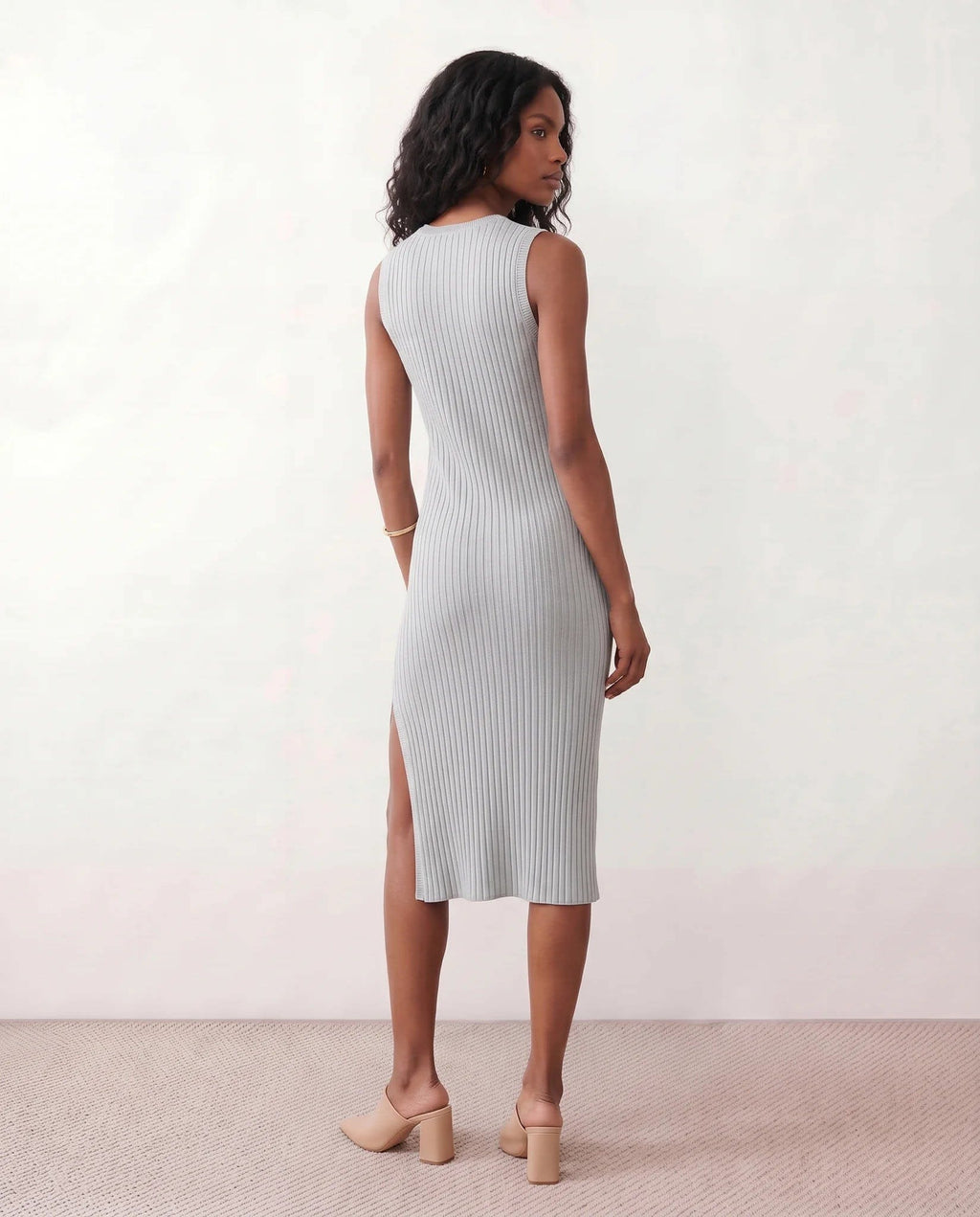 Serena Sleeveless Ribbed Midi Dress_7